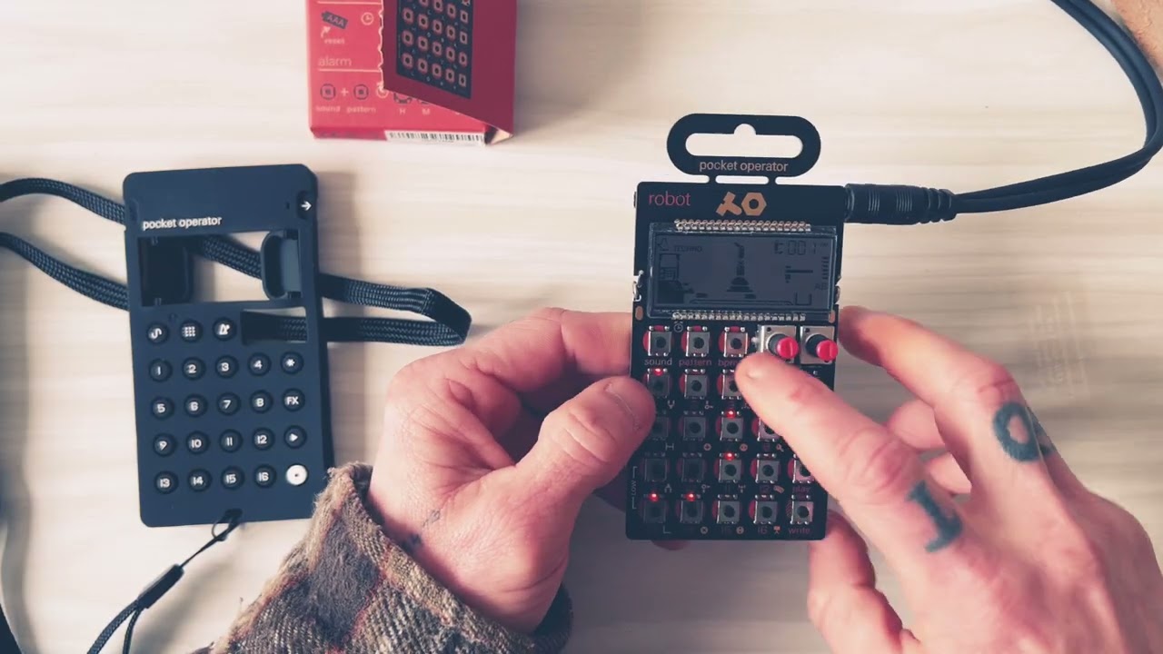 Pocket Operator - Po 28 Robot Unboxing 🎛️, explication rapide de pourquoi🎶✌️🎹
