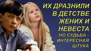 Видео По давней традиции, в определенное время, он встречает ее у подъезда, а она - старается не опоздать (автор: Такая Разная Жизнь)