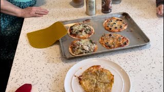 Episode 1 Tortilla pizzas