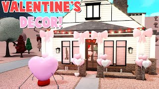 Decorating My Bloxburg House With ALL The NEW VALENTINE'S UPDATE Items! (Roblox)