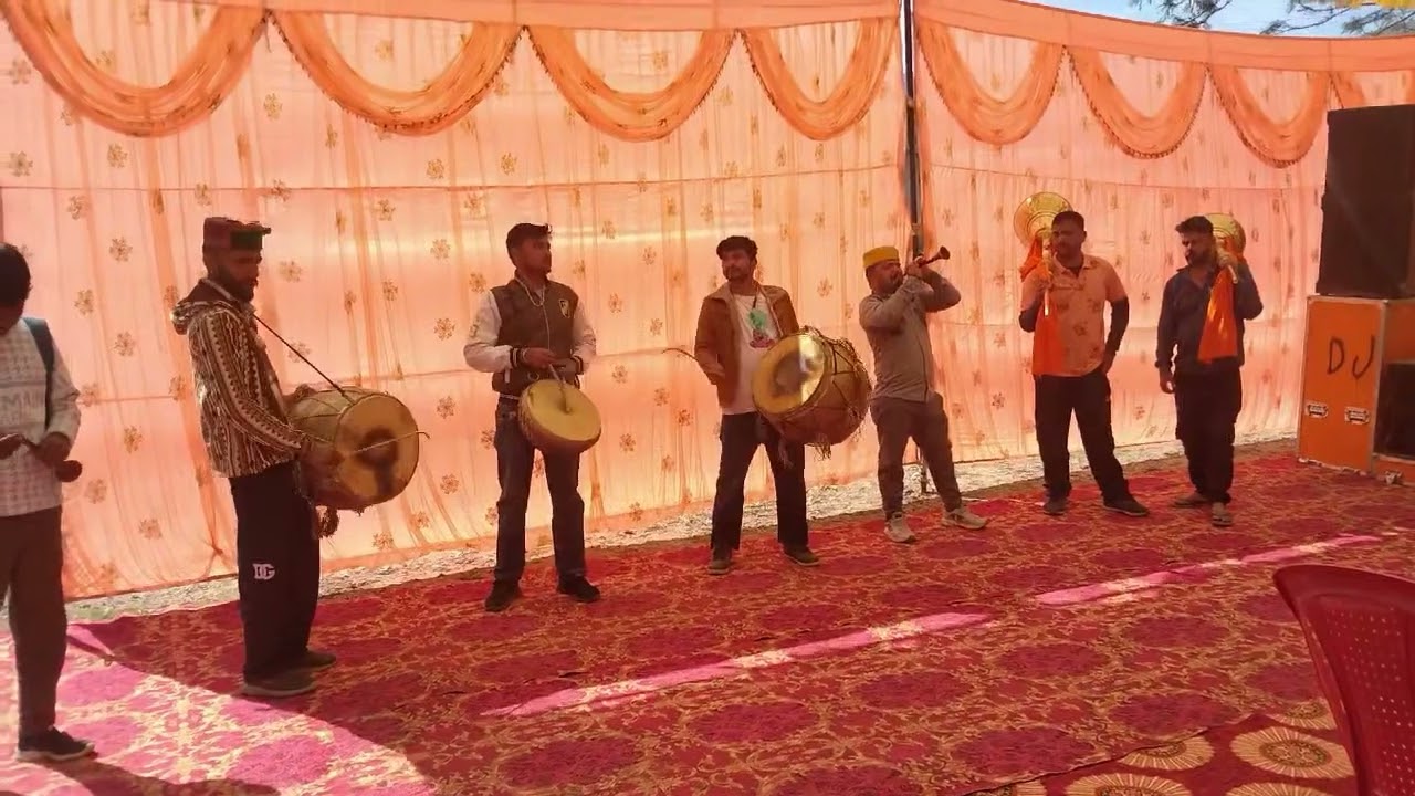 शहनाई वादक नरेश कुमार #pahadi #17गोतकि18मुतभोलारामनिमली #pharivlogershourya#dailypost