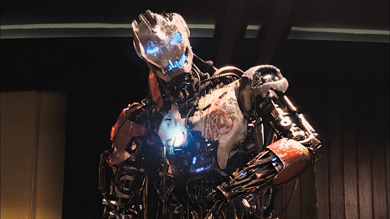 어벤져스 vs 울트론 첫번째 싸움 장면┃어벤져스: 에이지 오브 울트론 (2015) [4K Clip, CC] - YouTube