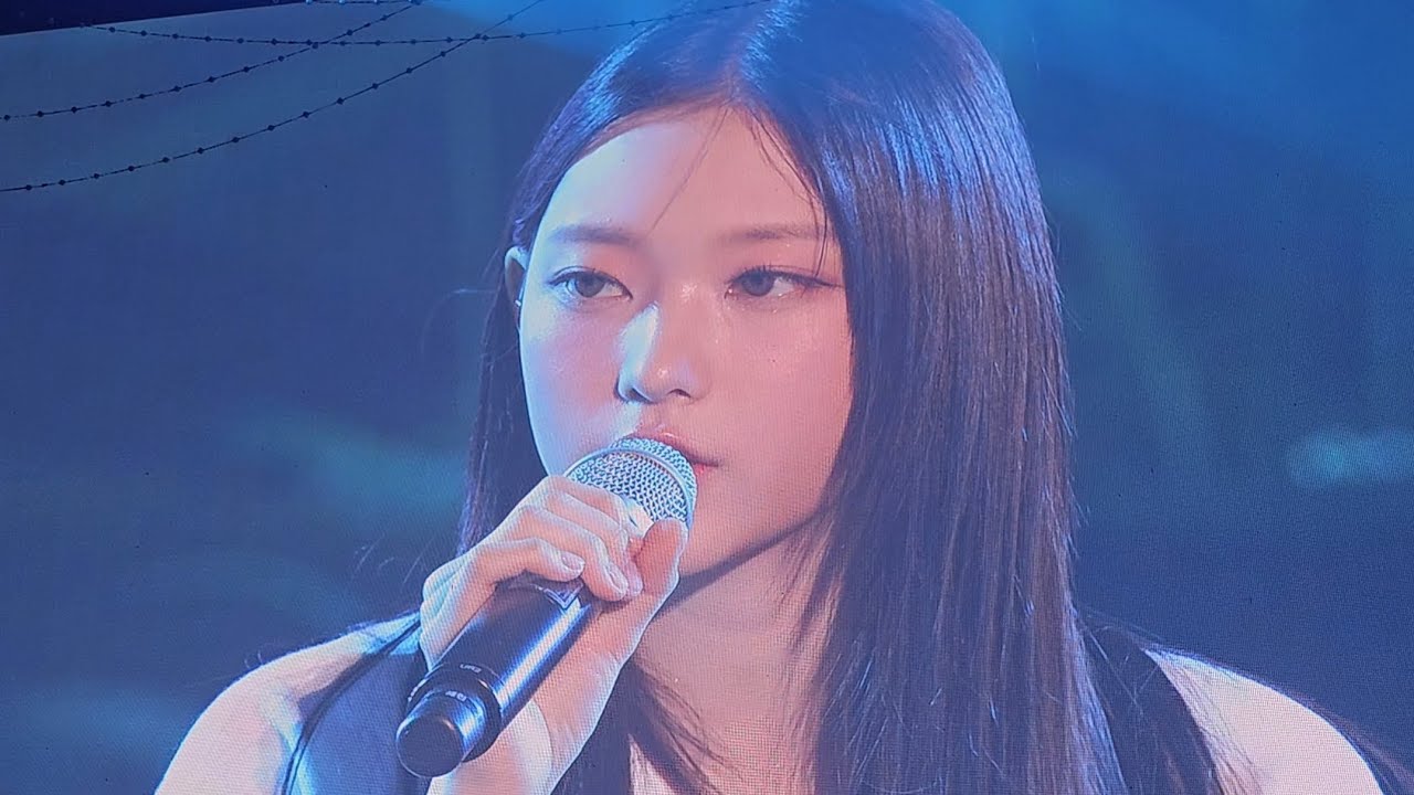 NewJeans 뉴진스 Haerin 해린 - Time Walking on Memory [1st Fan Meeting Bunnies Camp 2023] Day 2 20230702