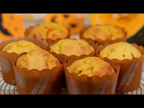 Pumpkin Muffins Recipe (Halloween Dessert with Walnuts and Sweet Kabocha Squash) | Cooking with Dog