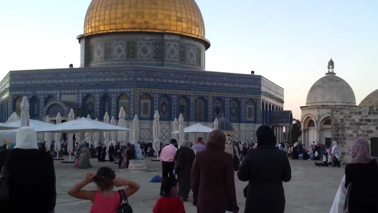 Eid Al-Fitr Prayer at Masjid Al Aqsa - YouTube