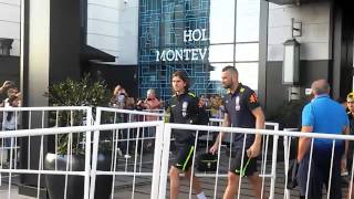 Selección Brasileña camino al Estadio Centenario