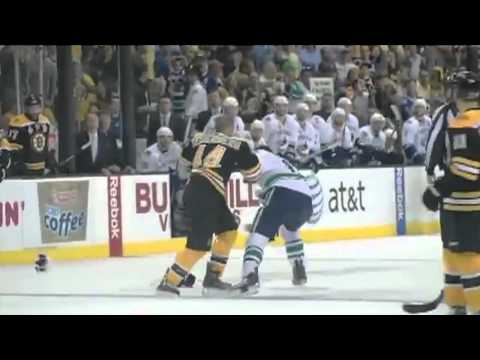 Boston Bruins Stanley Cup 2011 Compilation Complet...