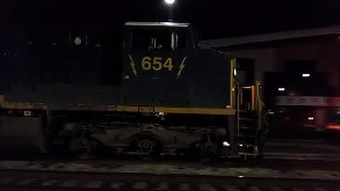 [CSXR]654 GE CW46AH & ES40DC Leads Q140-15 K5LAR24 Headed NB With Long Train & Meets Q031 In Fay