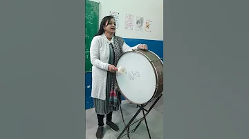 How to play National anthem on bass drum