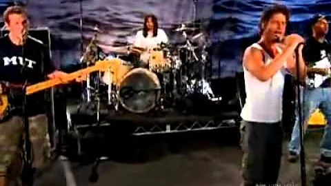 Audioslave   Be yourself   live sessions@aol360p H...