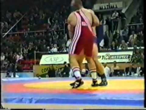 130 кг. А. Карелин - М. Дик-Бардош (Москва 2000)
