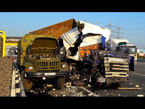 Best truck crashes, truck accident compilation 2016 Part 10