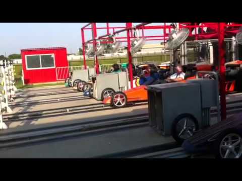 Speed zone drag racing - YouTube