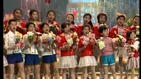1989年央視春節聯歡晚會 歌曲《歌聲與微笑》 銀河少年電視藝術團| CCTV春晚 - 天天要聞