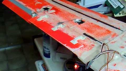 Multiplex Piper Super Cub EasyCub Ailerons and Flaps.mp4