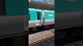 【和泉府中駅】晴天の中をくろしおが高速通過！！ #jr #train #鉄道 #通過シーン #電車