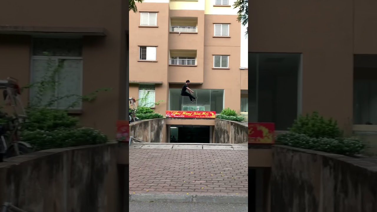 PARKOUR JUMP - Biggest Jump I Ever Done // Tobypk