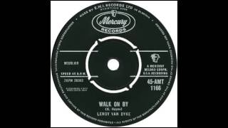 Walk On By - Leroy Van Dyke chords