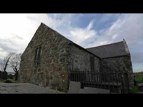 Eglwys St  Baglan: i&rsquo;r Llwynoges