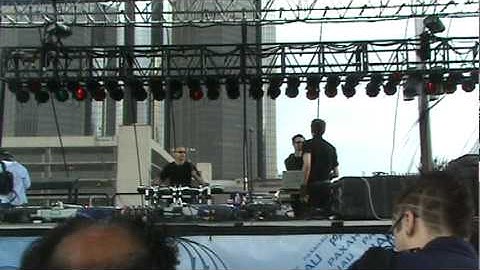 Demf08_117 Sun. Redbullstage live drums Kill Memory Crash #2