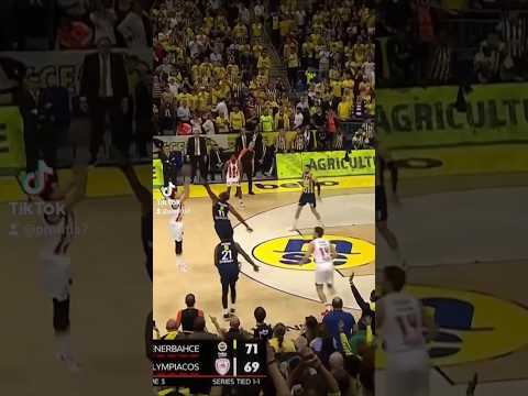 Unbelievable Kostas Sloukas