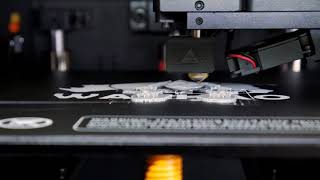 Таймлапс печати 3D принтера.