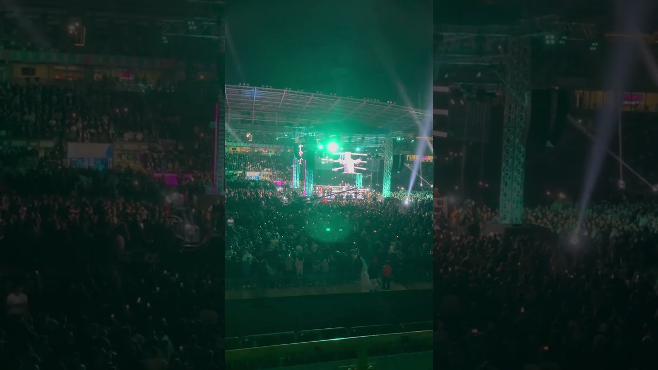 Paddy Donovan walk in before he got robbed again in Belfast #irishboxing #boxing #curruption