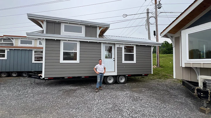 The Amish Built Lexington Tiny Home “Little LuAnn” 10’x24’ - All Wood $74,900 -  Siding $79,900 🏘️🇺🇸