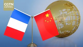 Wang Yi afirma que China está dispuesta a reforzar intercambios de alto nivel con Francia