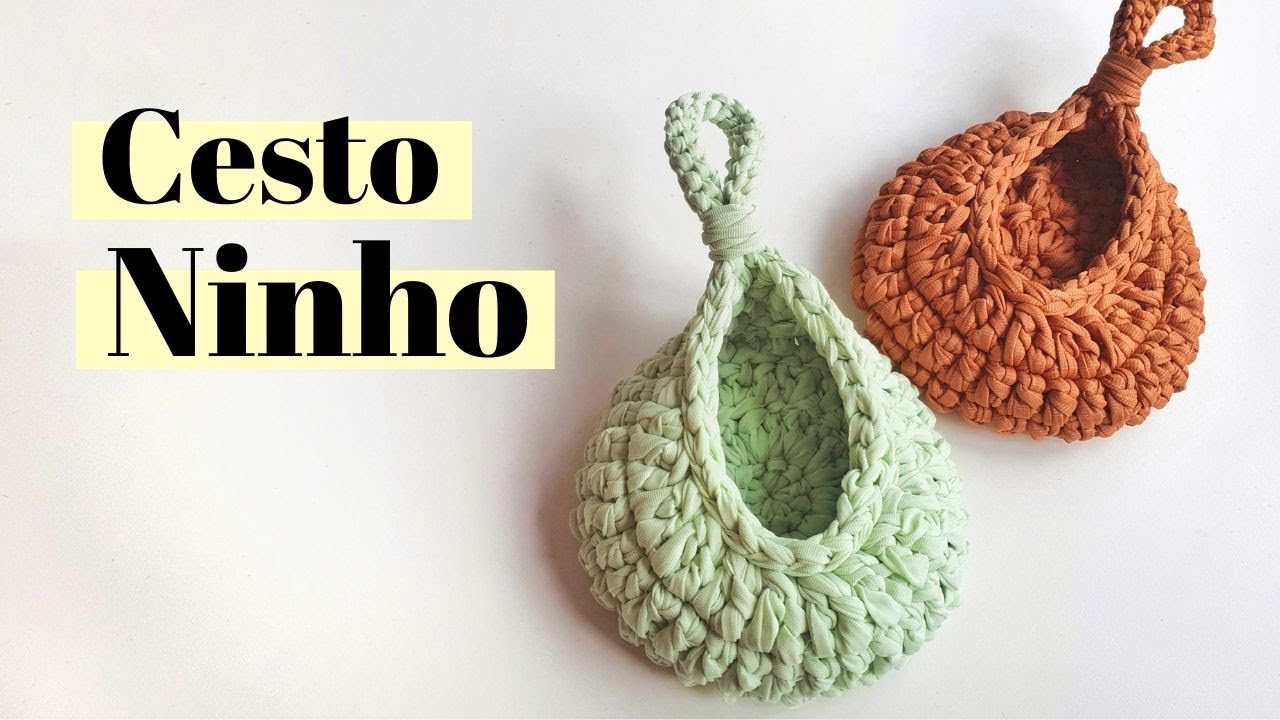 Cesto ninho ou Cegonha de Crochê em fio de malha | por Ju quem fez