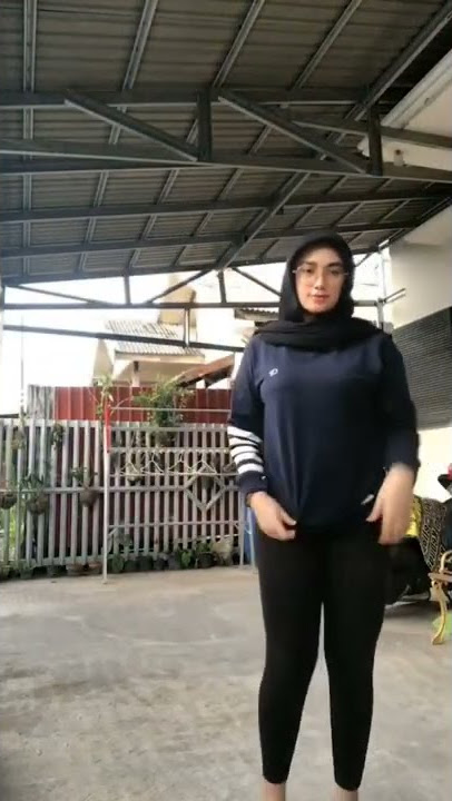 hitam manis #shorts #story #whatsappstatus #tiktok #hijab #cewekcantik #wanita #gemoy