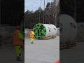 **„Basia dotarła na plac budowy FSRU! Tunel pod plażą LNG rusza niebawem”**  🚧🛠️⚙️  #Gdańsk
