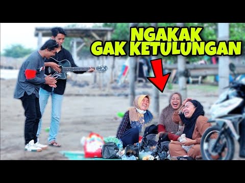 Prank Ngamen Terkocak Di Dunia - Bikin Ngakak Sakit Perut