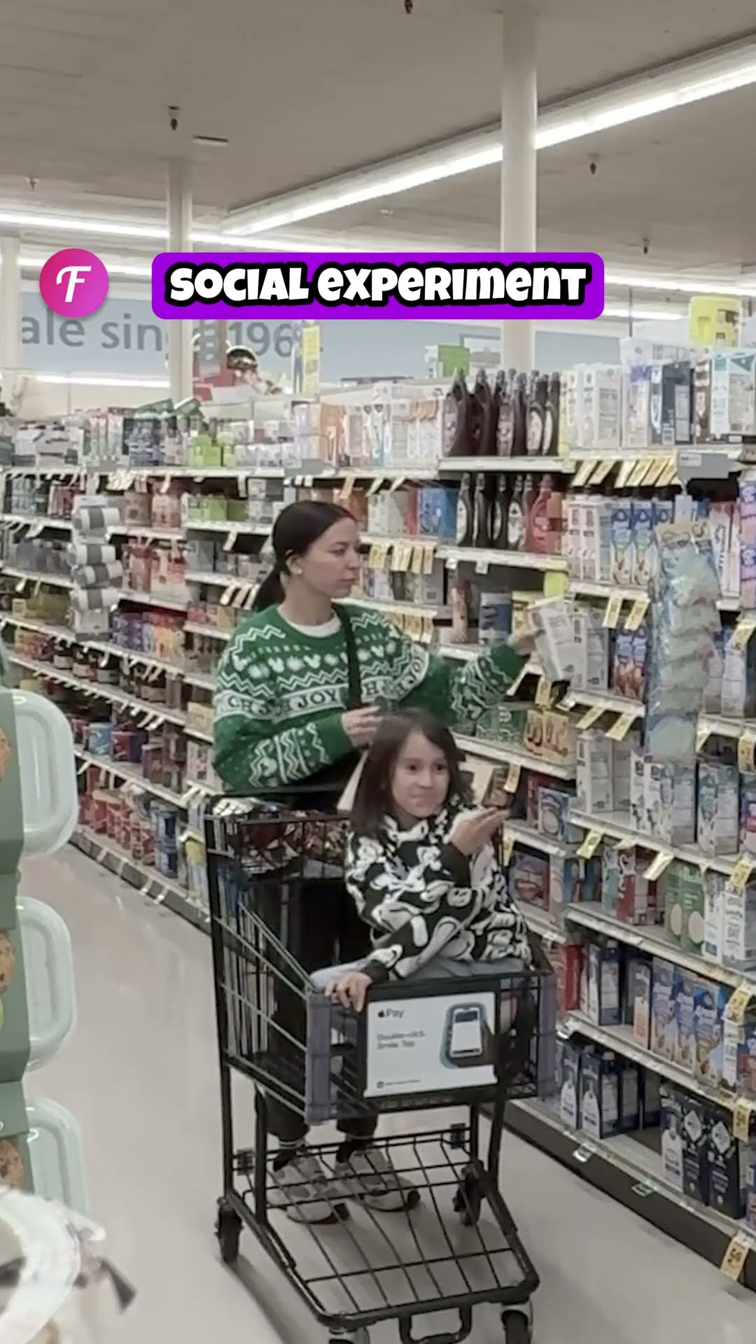 Helping a Stranger in Need Restores Faith in Humanity #shorts