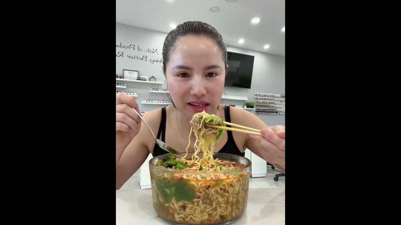 Mời CácBạn ĂnSáng MìCay BòTái HànQuốc