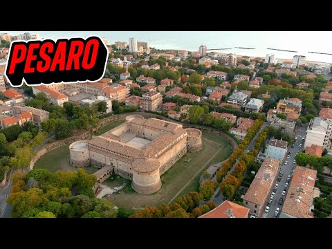 Pesaro, Capitale della Cultura 2024: cosa vedere in una giornata? Mare, centro storico...