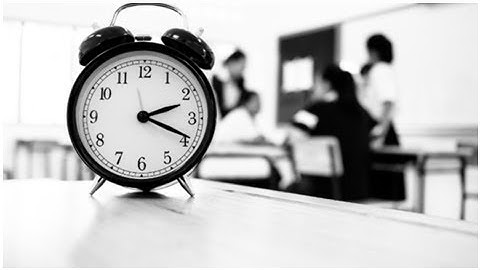 U.K. schools getting rid of analog clocks because teens "cannot tell time"