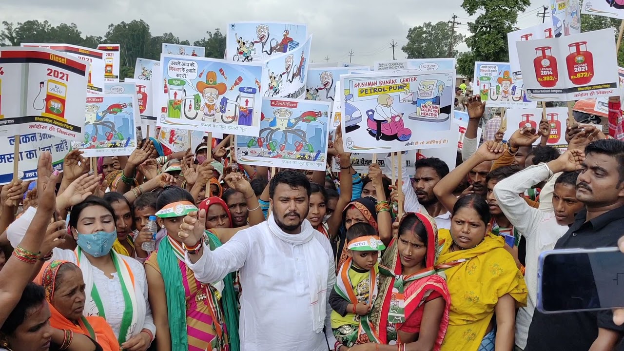 #BJP_Gaddi_Chhodo — Raising the Public's Voice in Lucknow