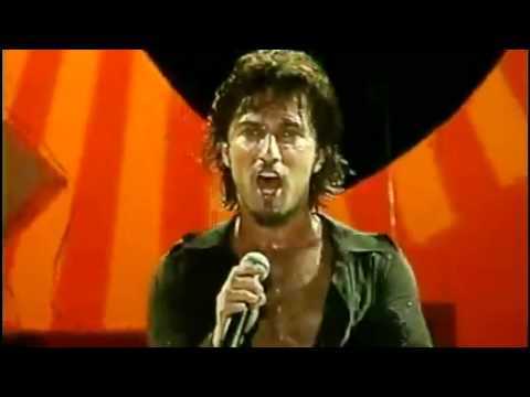 Tarkan - Ay