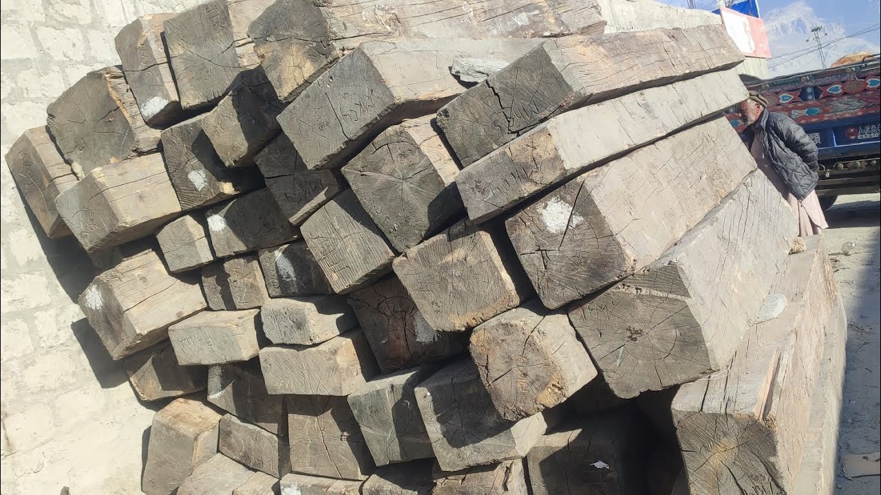 #wooddesigner #woodworking #virel #woodwork #pakistan #skrdu 