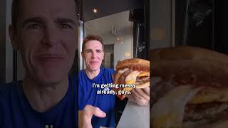 Trying 'Log Kit' Special Burger in Sasebo, Japan 🇯🇵