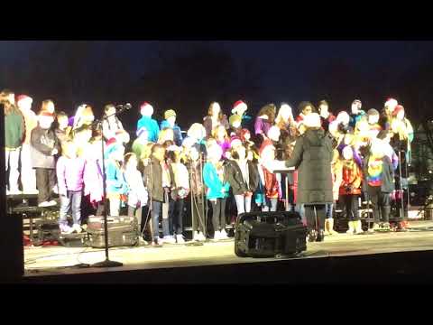 Lovettsville Elementary School Chorus performs at the White House  2017