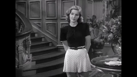 Humphrey Bogart flirts with young ingnue in The Bi...