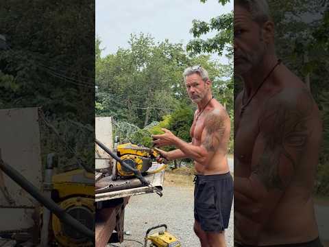 Uploads from Buckin' Billy Ray Smith