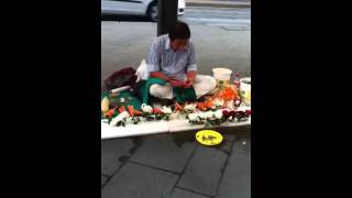 Milan vegetable carver