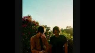 Change -- The Young Veins (Ryan Ross and Jon Walkers new band)