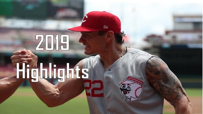 Reds jokester Derek Dietrich discusses his fun looks 