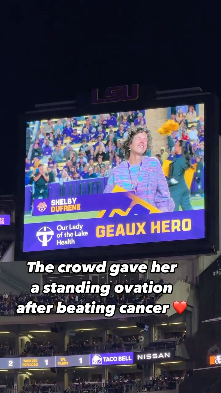 The LSU Crowd gave her a standing ovation after beating cancer ❤️