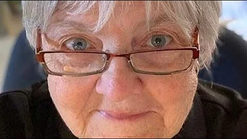Ancestral Tarot with Nancy Hendrickson
