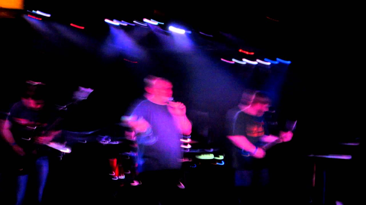 Omissionary @Ollie's Point Bar and Grill.Long Island.1